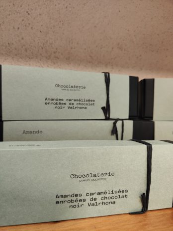 Amandes caramélisées chocolat noir